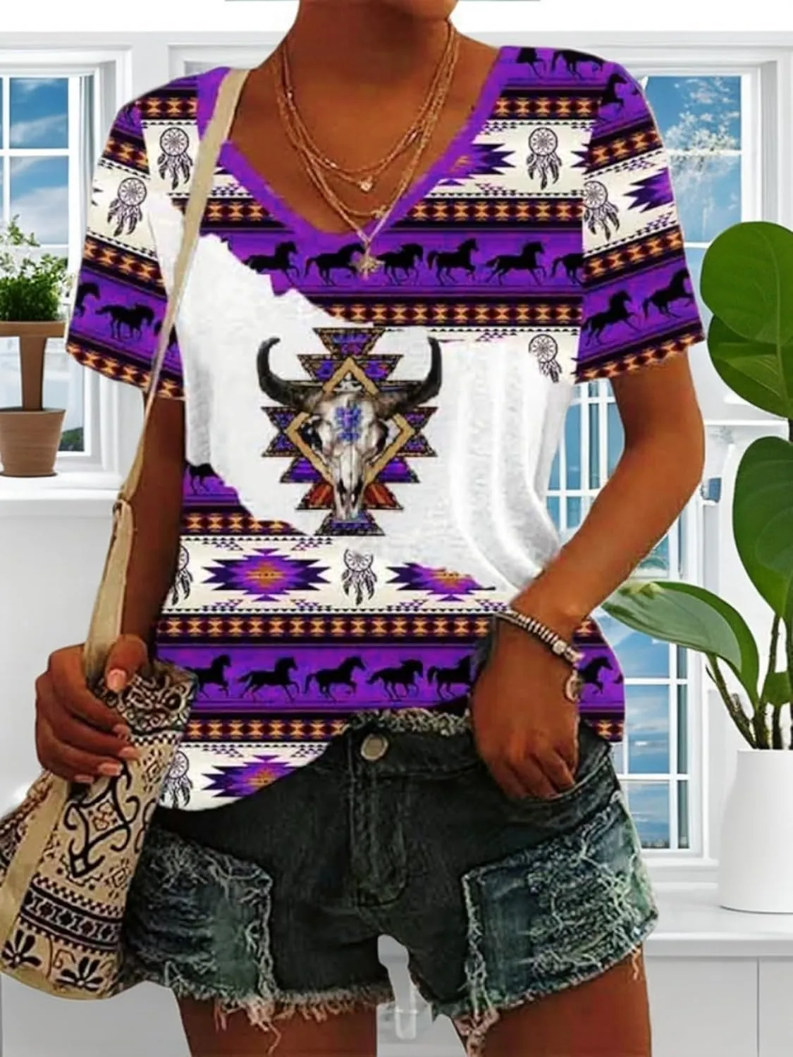 Aztec Print Tops for Women Western Tribal Ethnic Style Short Sleeved Shirt V-Neck Casual Loose Fitting T-Shirt