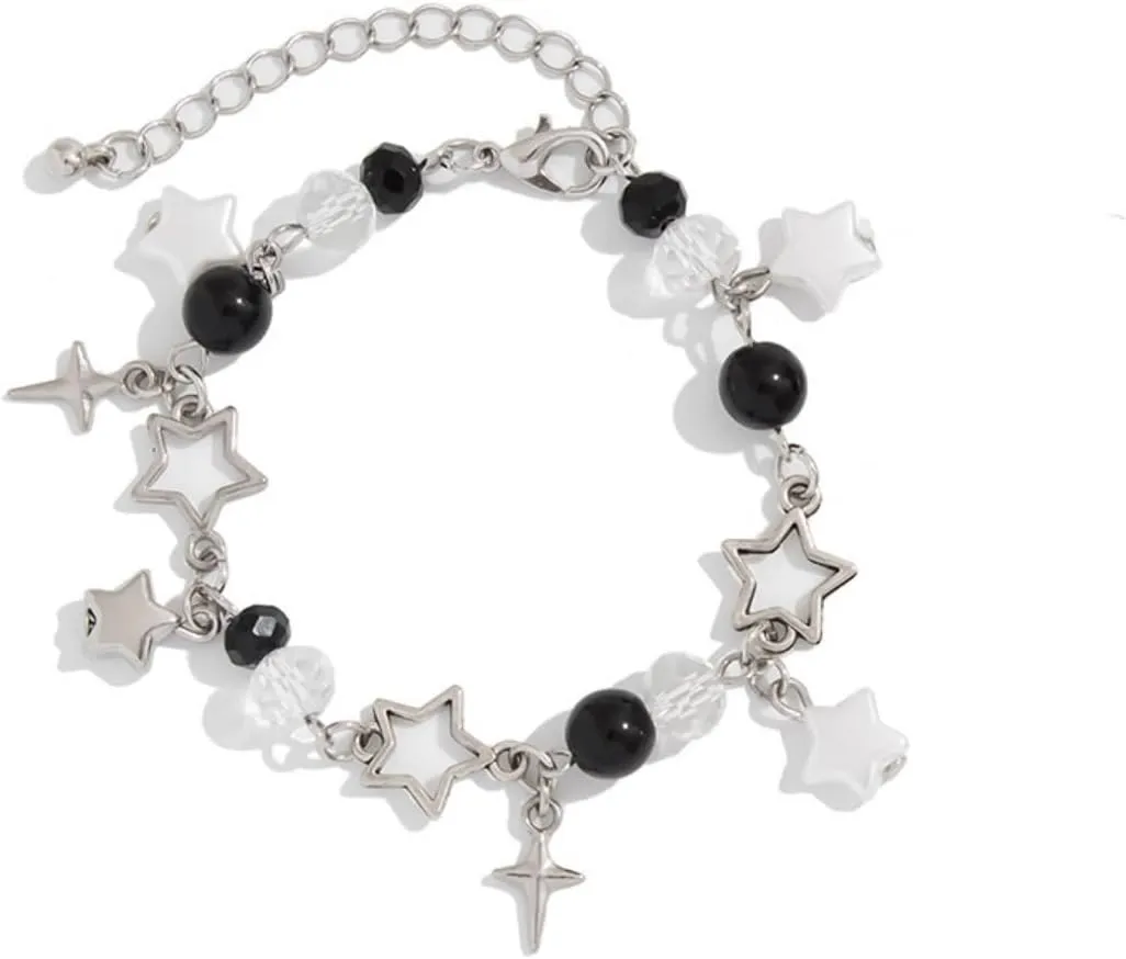 Cool Punk Y2K Star Beaded Bracelet for Women Handmade Pentagram Star Strawberry Flower Bracelet Aesthetic Grunge Punk Beads Bracelet for Couples Friends BFF Jewelry Gifts