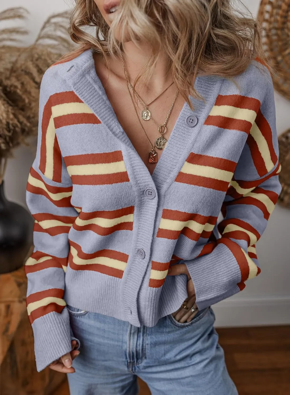 EVALESS Women's Striped Cardigan Sweaters Trendy Lightweight Chunky Knit Cropped Sweaters Outfits Outerwear Coats