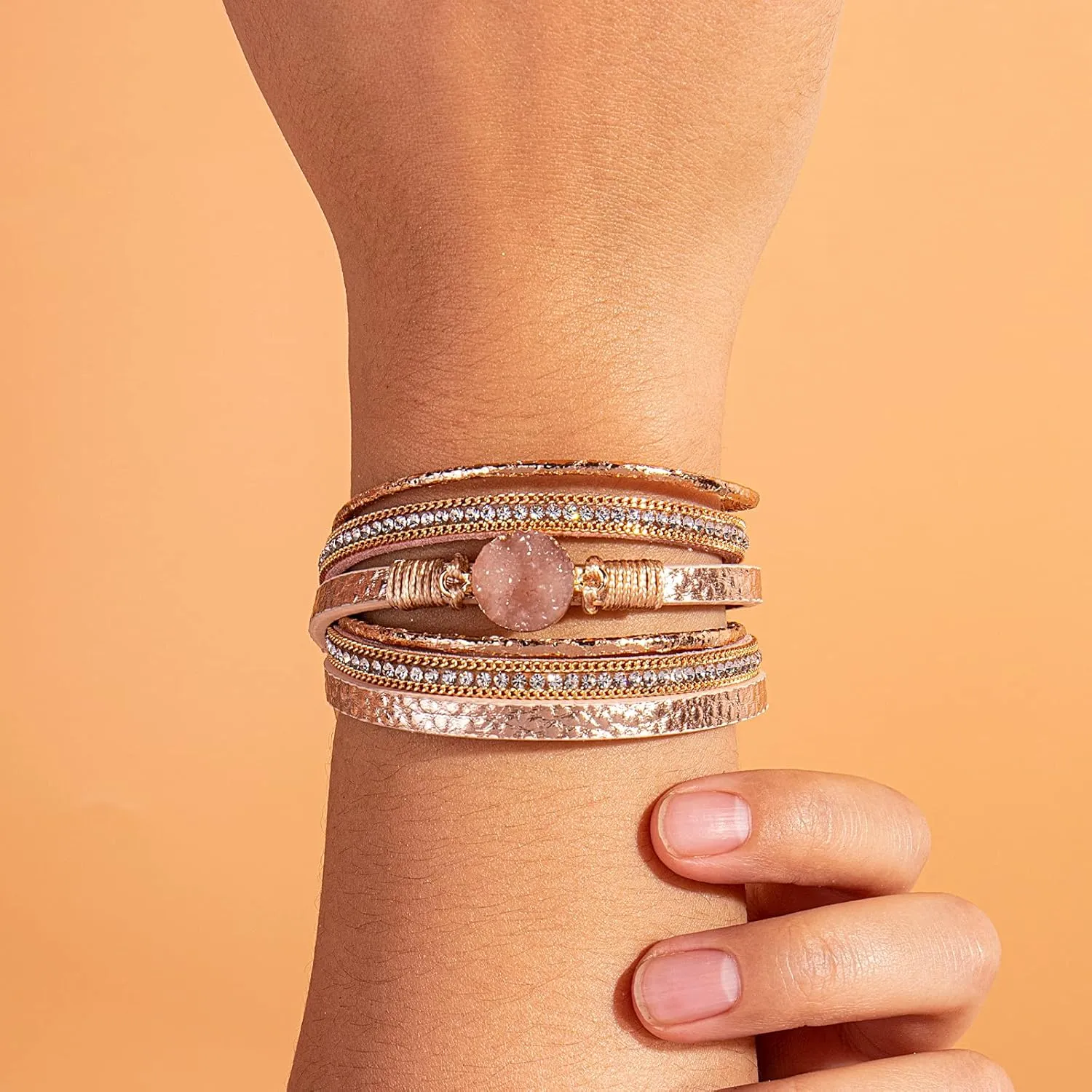 FANCY SHINY Boho Wrap Bracelets Leather Cuff Bracelet Bohemian Jewelry Resin Stone Leather Necklace with Clasp for Women