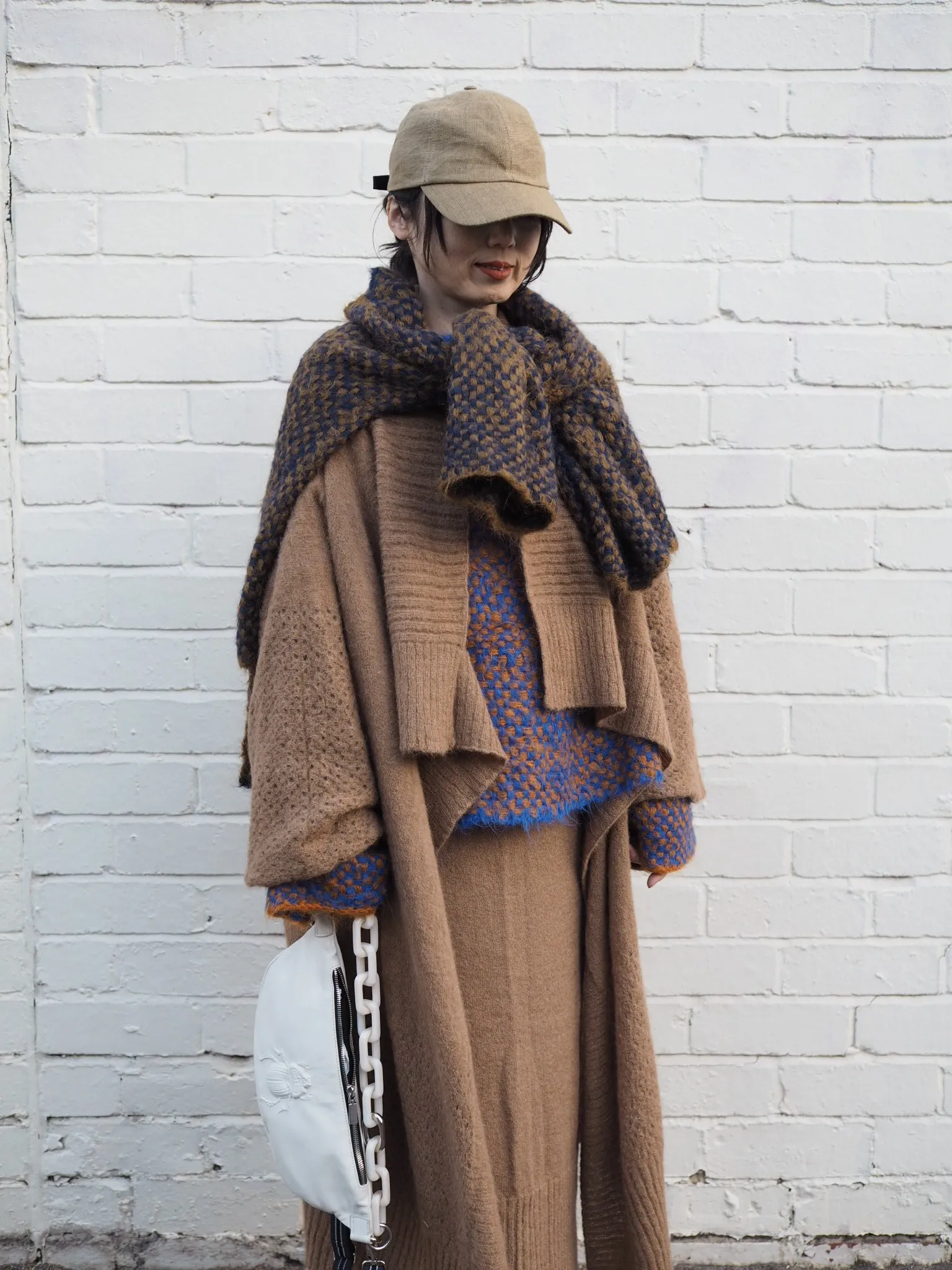 Light weight cardi  (Alpaca) - Camel