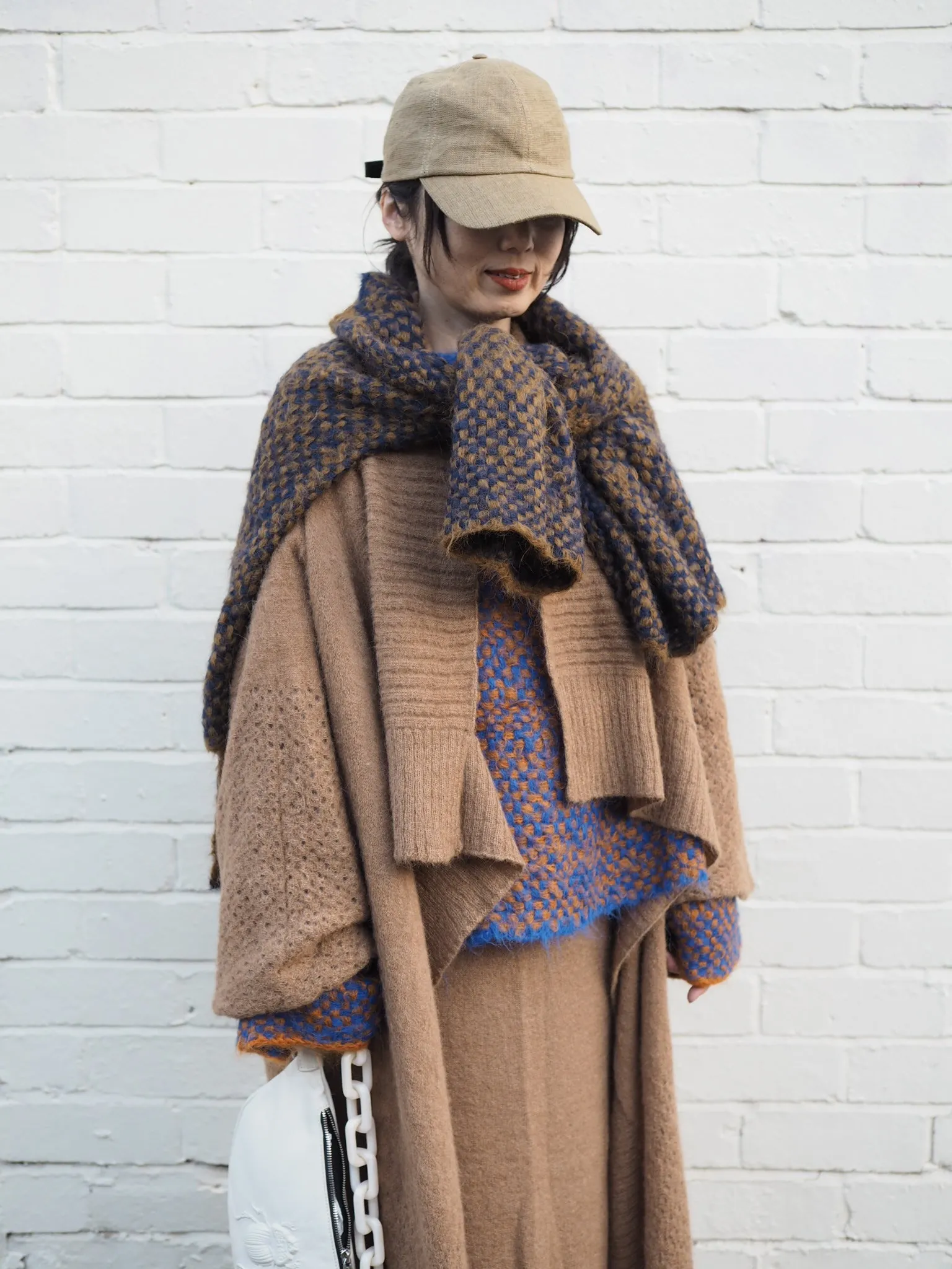 Light weight cardi  (Alpaca) - Camel