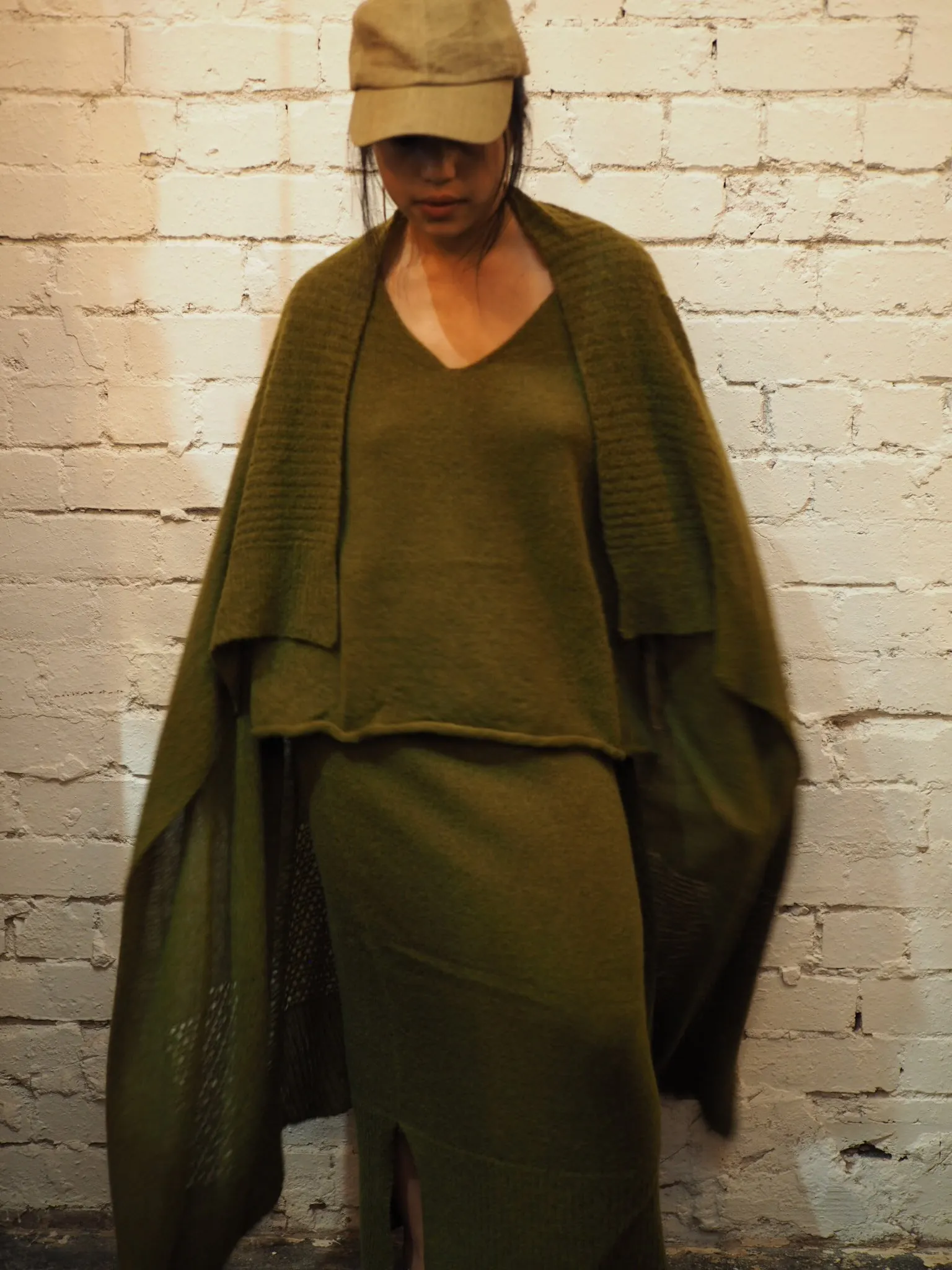 Light weight cardi (Alpaca) - Moss green