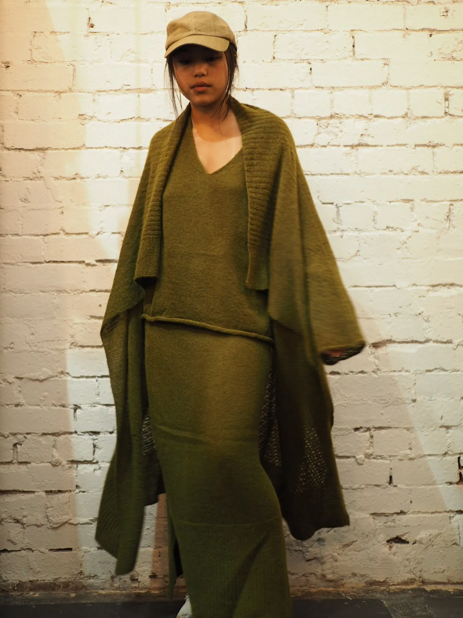 Light weight cardi (Alpaca) - Moss green