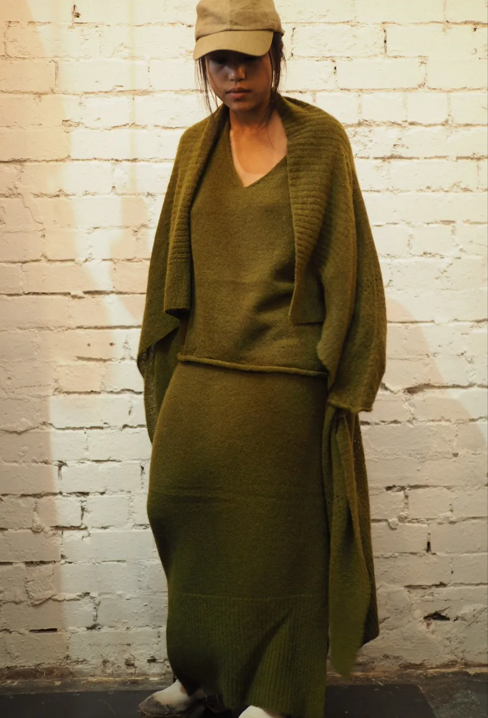 Light weight cardi (Alpaca) - Moss green