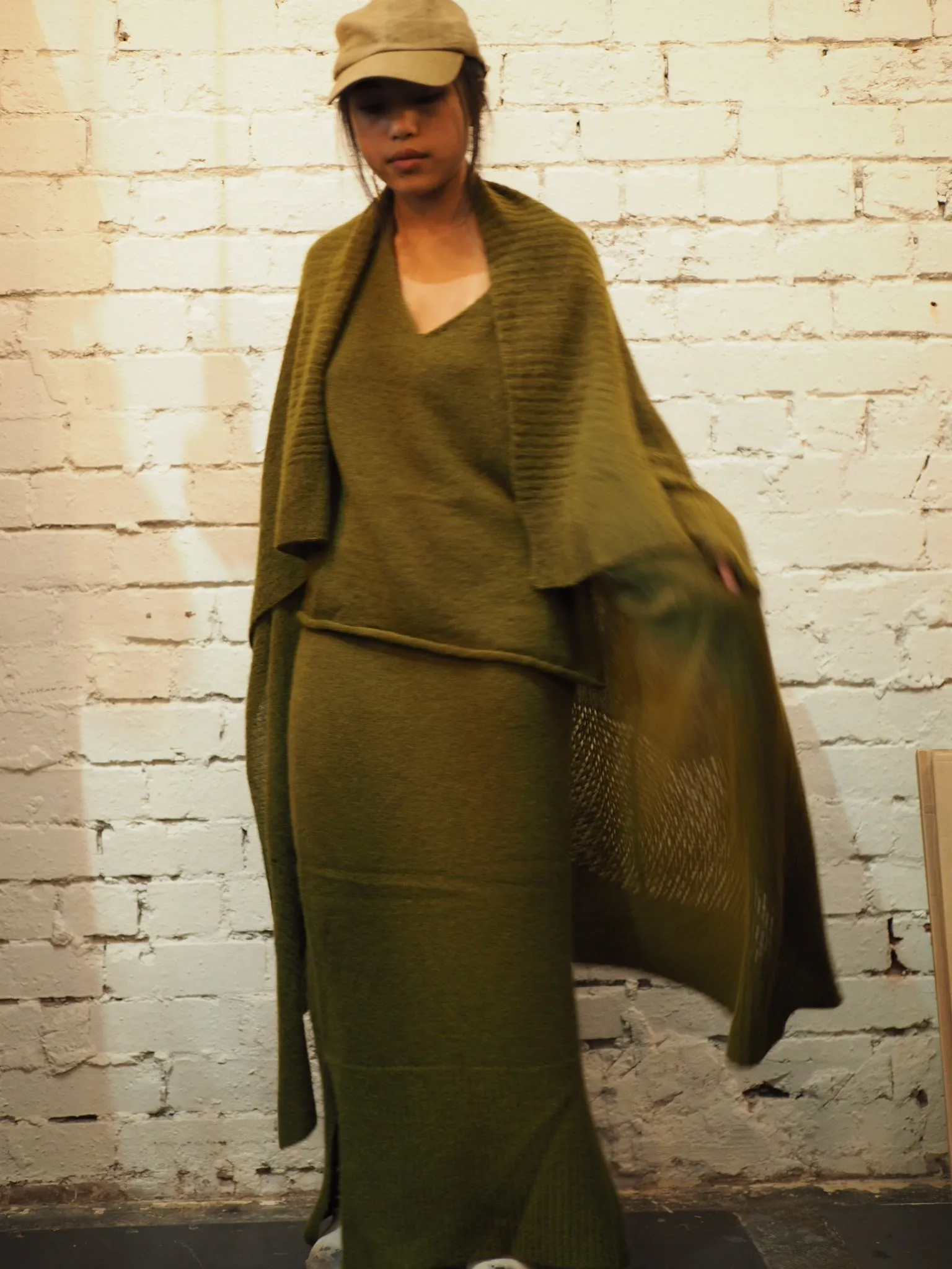 Light weight cardi (Alpaca) - Moss green