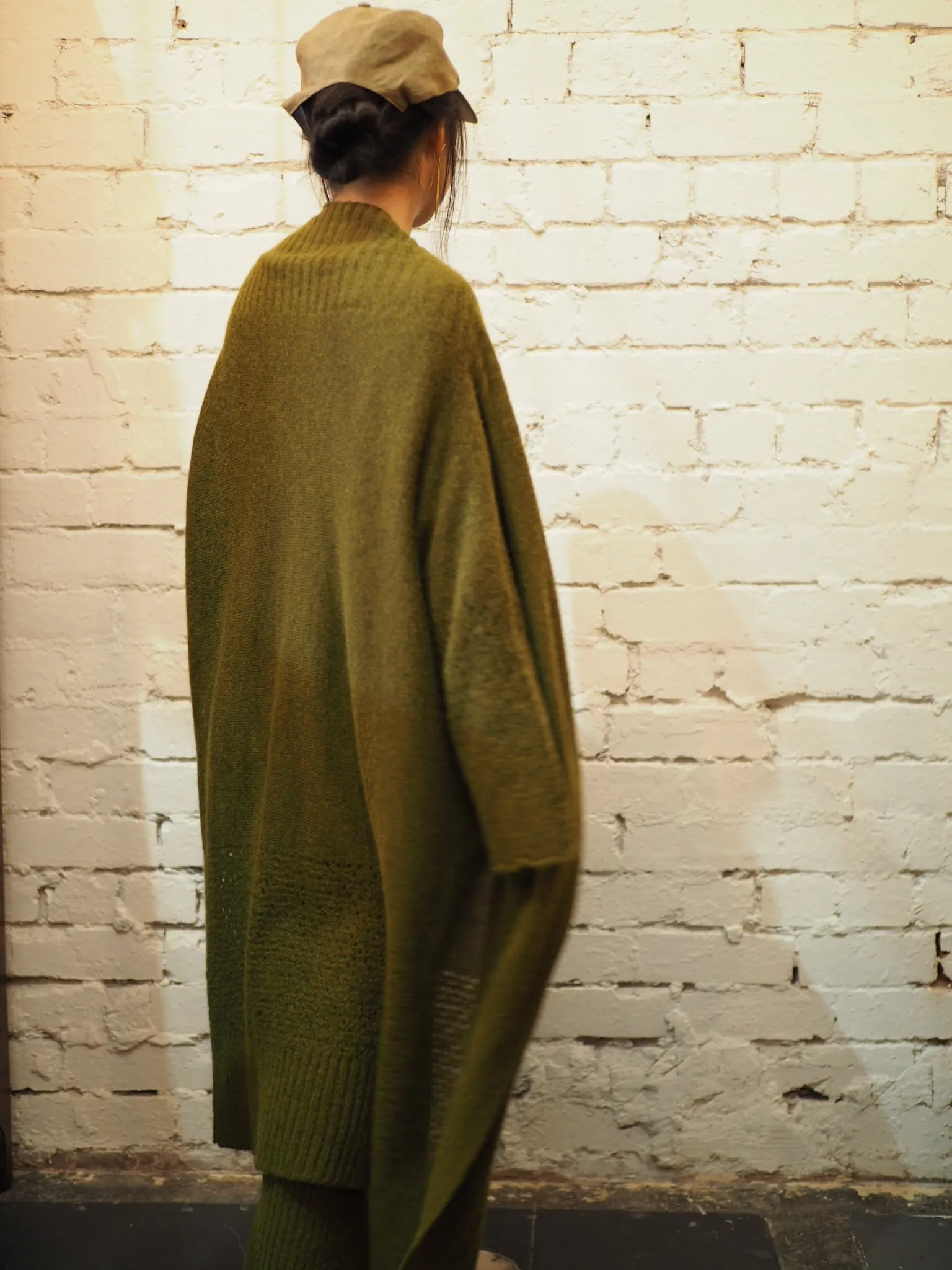 Light weight cardi (Alpaca) - Moss green
