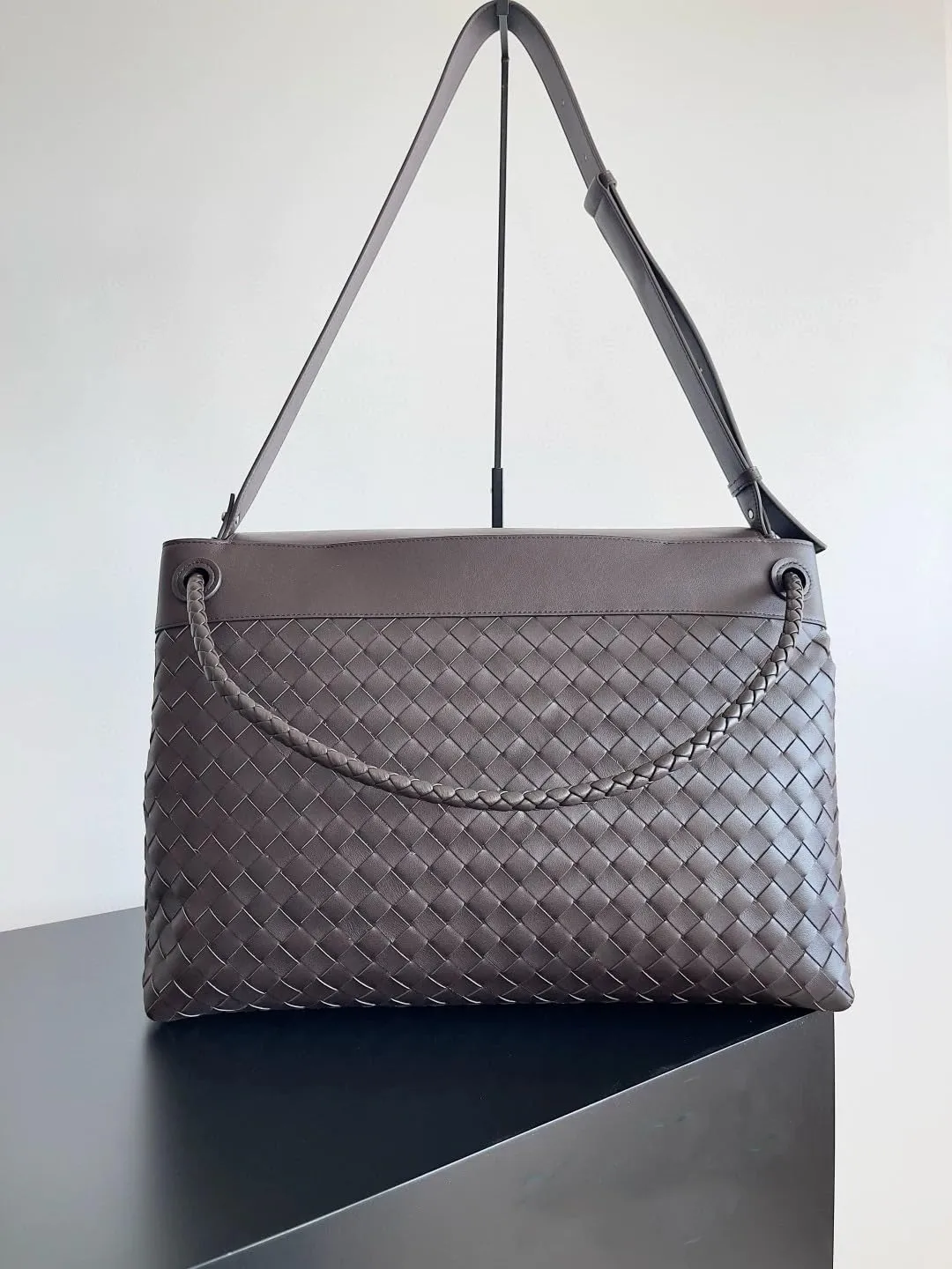 Men's woven bag, leather handbag, suitable for men's and women's crossbody top handling satchel, tote bag purse handbag