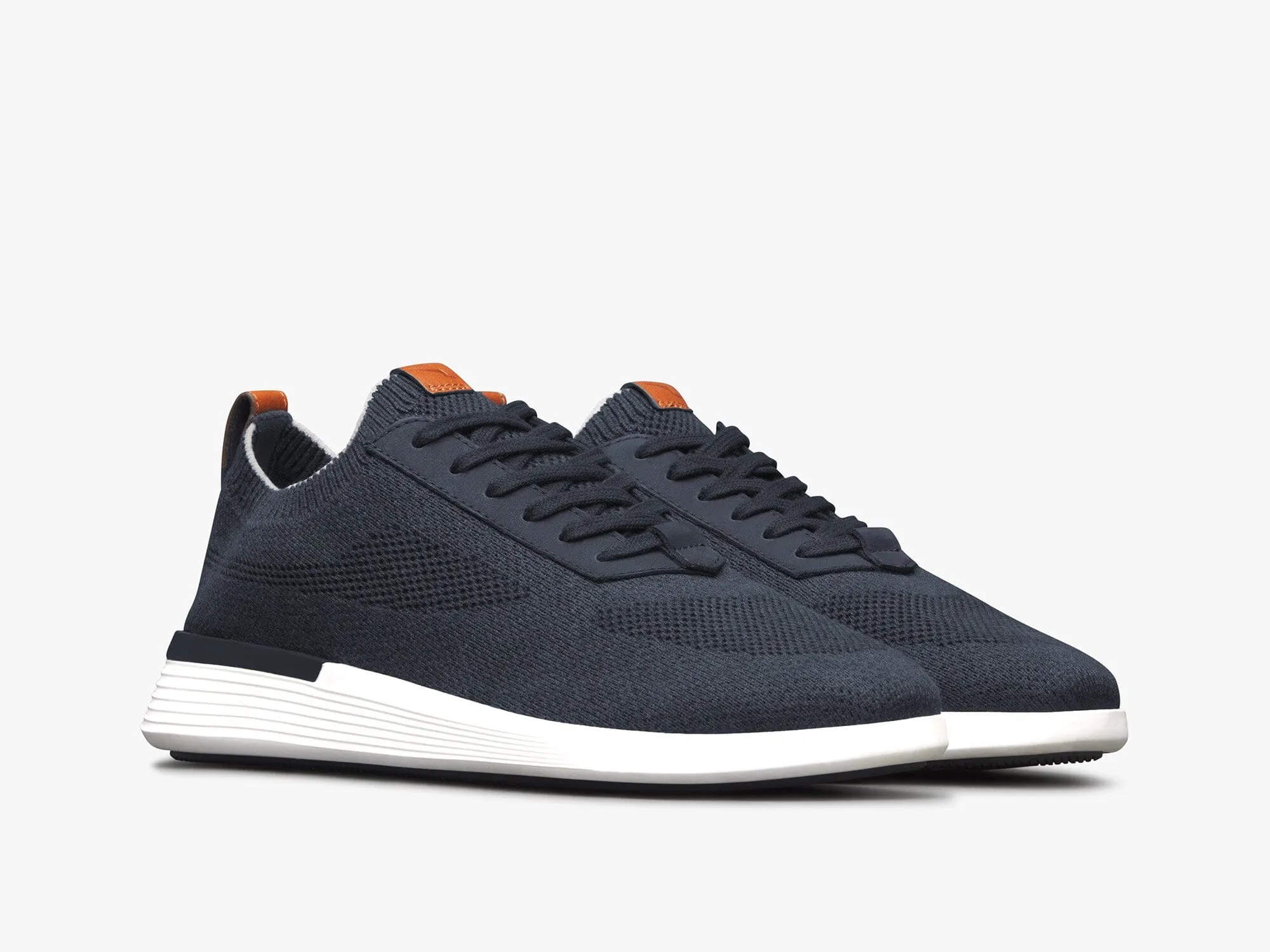 SupremeKnit Trainer