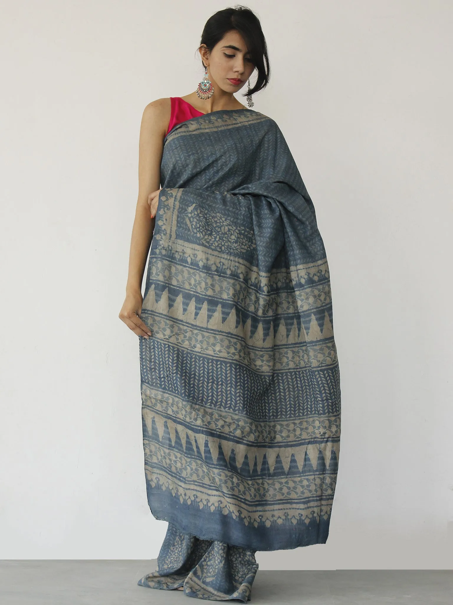 Tussar Handloom Silk Hand Block Printed Saree in Metallic Blue Beige - S031702544