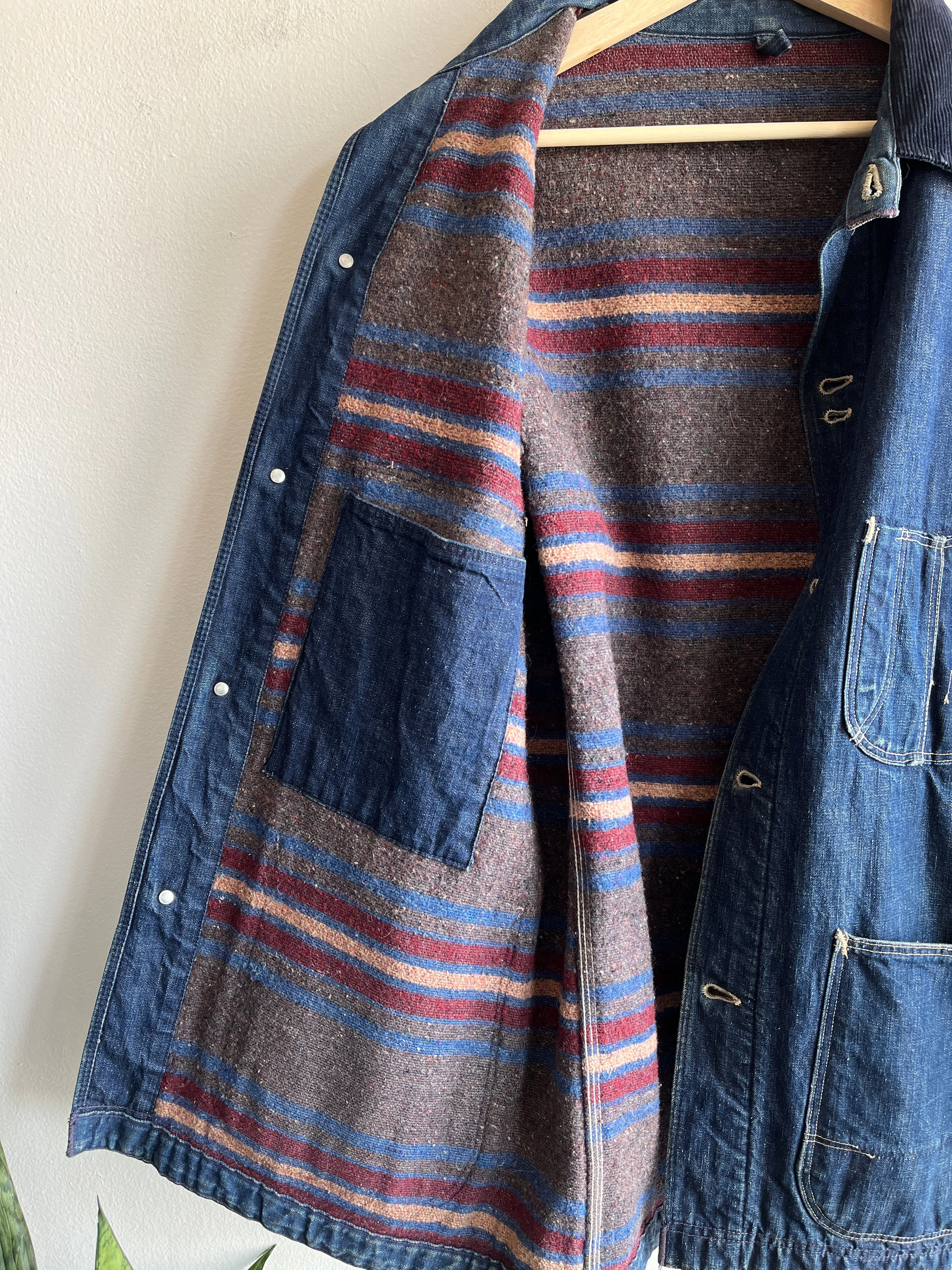 Vintage 1940s Dark Wash Blanket Lined Denim Chore Coat