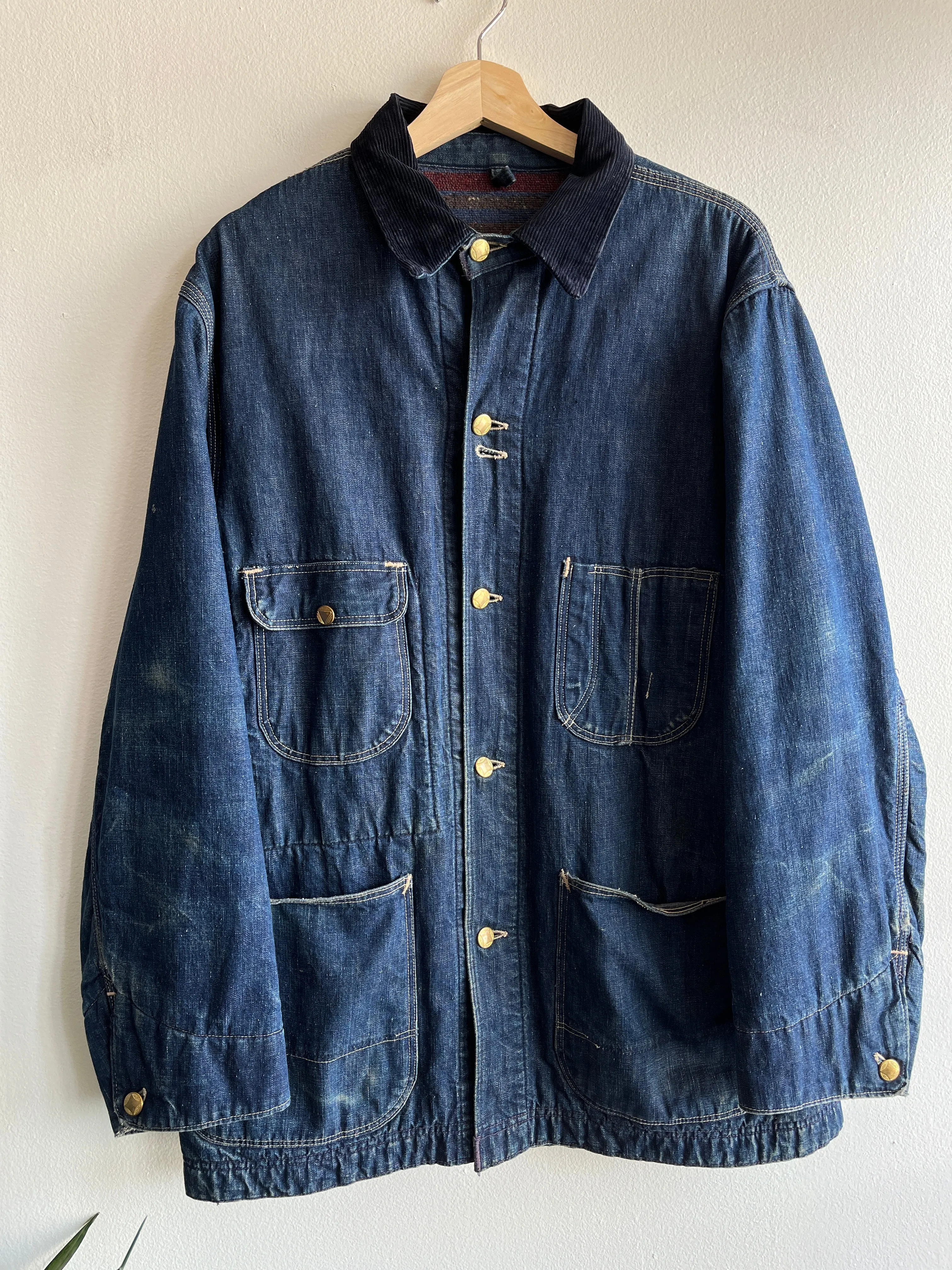 Vintage 1940s Dark Wash Blanket Lined Denim Chore Coat