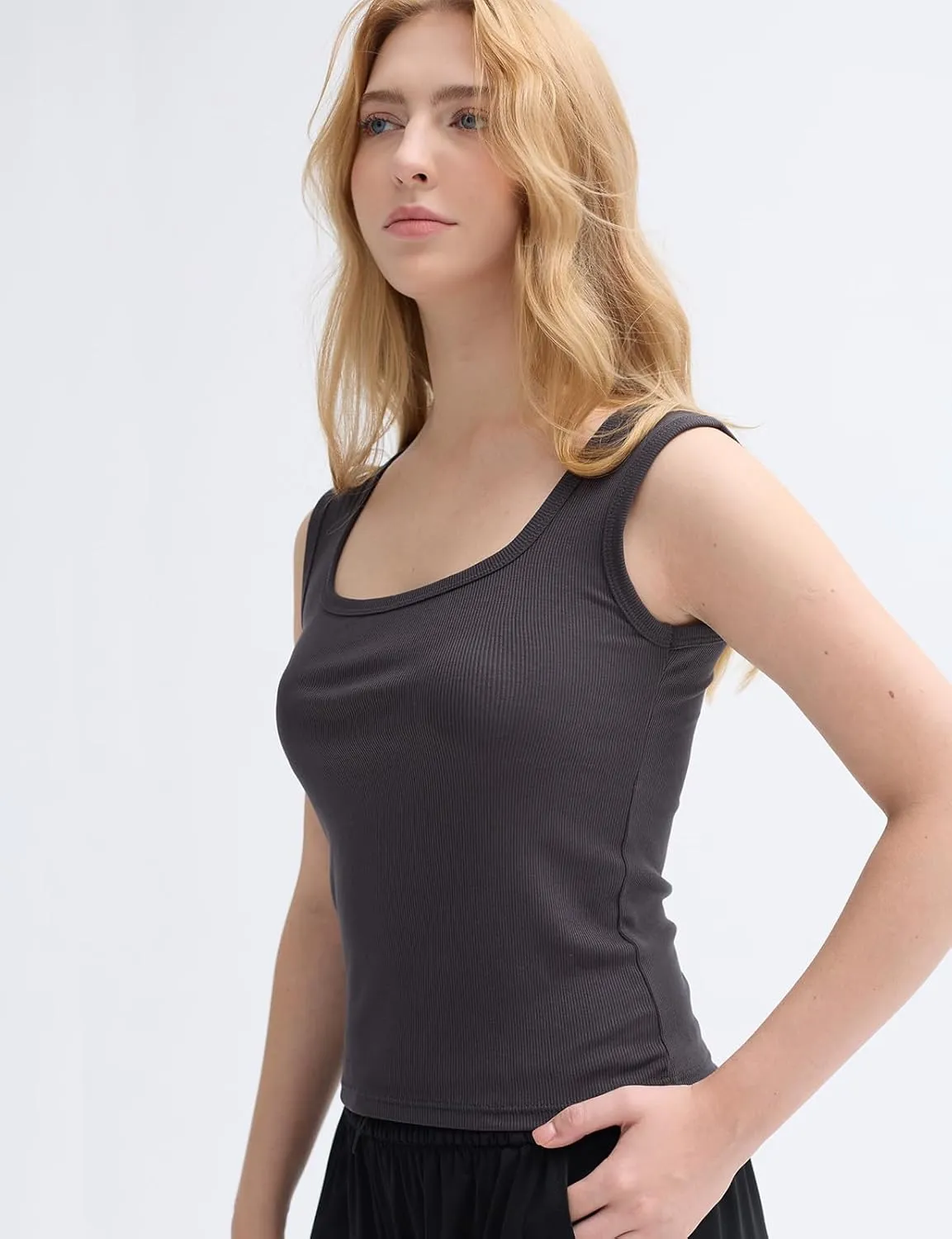 Women's Square Neck Ribbed Tank Tops Sleeveless Shirts Casual Basic Tanks Slim Fitted Workout Tops